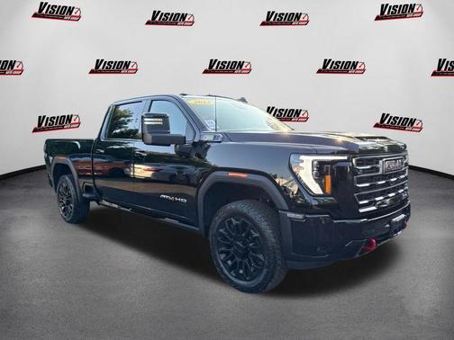 2025 GMC Sierra 2500 AT4