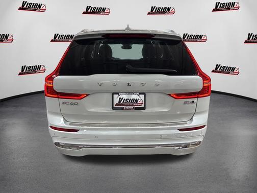 Crystal White 2023 Volvo XC60 B5 Plus Bright Theme