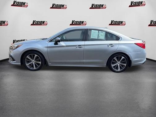 Ice Silver Metallic 2018 Subaru Legacy 3.6R Limited