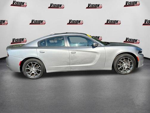 2017 Dodge Charger SXT