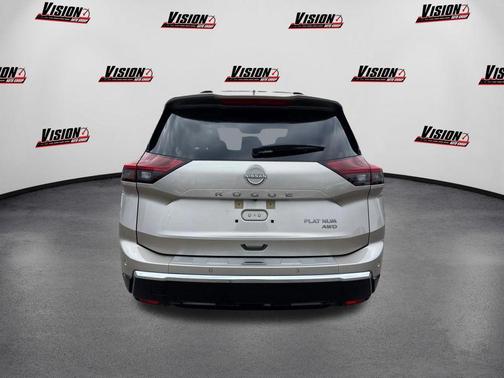 2025 Nissan Rogue Platinum