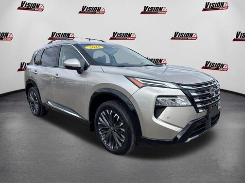 2025 Nissan Rogue Platinum