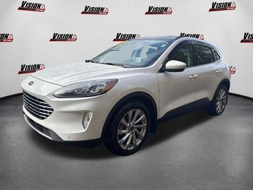 2021 Ford Escape Titanium Hybrid