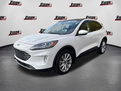 2021 Ford Escape Titanium Hybrid