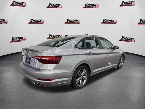 2020 Volkswagen Jetta 1.4T R-Line