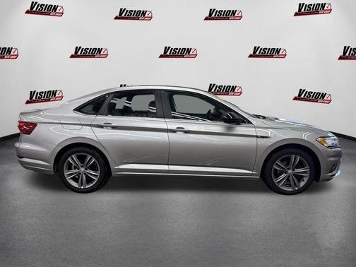 2020 Volkswagen Jetta 1.4T R-Line