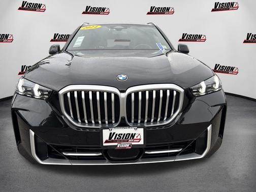 Black Sapphire Metallic 2024 BMW X5 xDrive40i