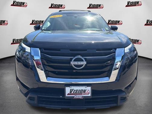 Black 2025 Nissan Pathfinder SV