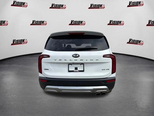 Glacial White Pearl 2021 Kia Telluride SX