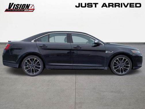2017 Ford Taurus Limited