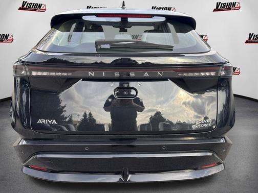 Black Diamond 2023 Nissan ARIYA EVOLVE+