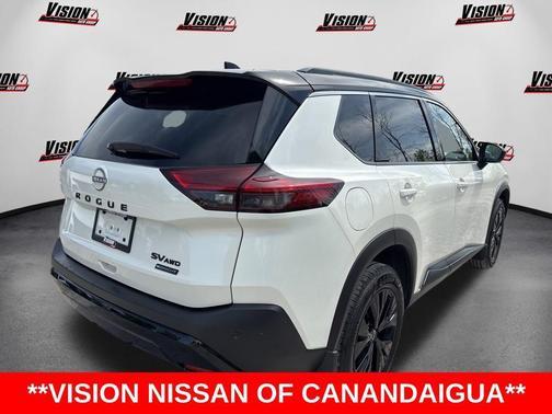2 Tone White / Black Roof 2023 Nissan Rogue SV