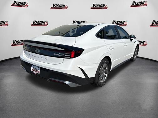 White 2025 Hyundai SONATA SE