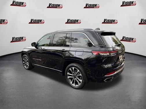 2023 Jeep Grand Cherokee Overland