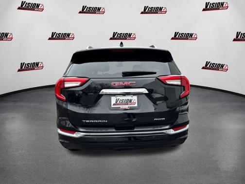 2024 GMC Terrain Denali