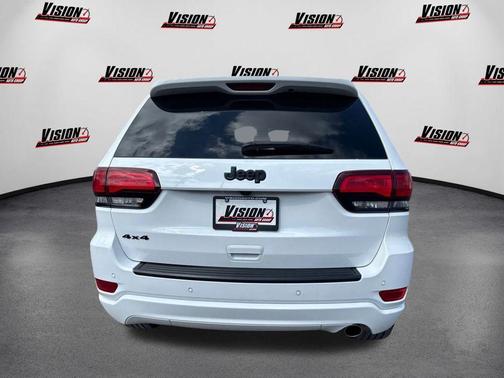 2022 Jeep Grand Cherokee WK Laredo