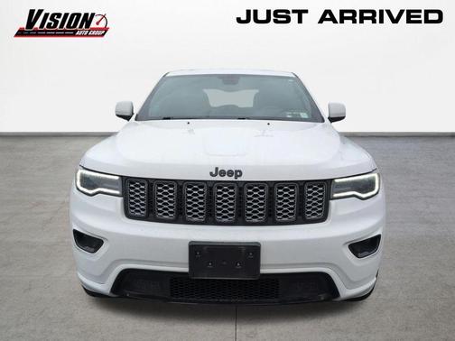 2022 Jeep Grand Cherokee WK Laredo