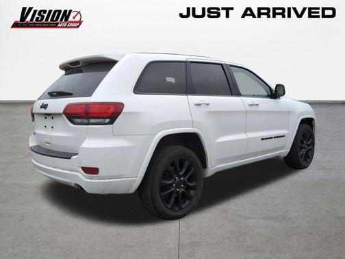 2022 Jeep Grand Cherokee WK Laredo