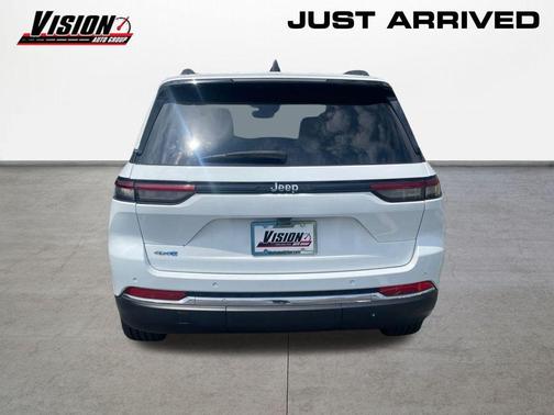 2023 Jeep Grand Cherokee 4xe Base