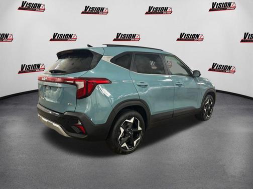 2025 Kia Seltos EX