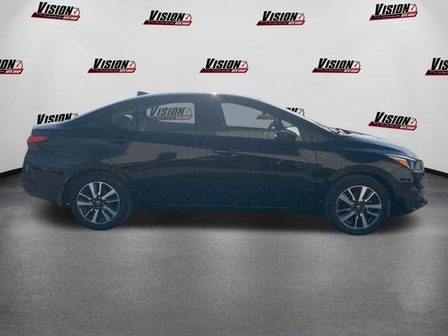 2022 Nissan Versa 1.6 SV