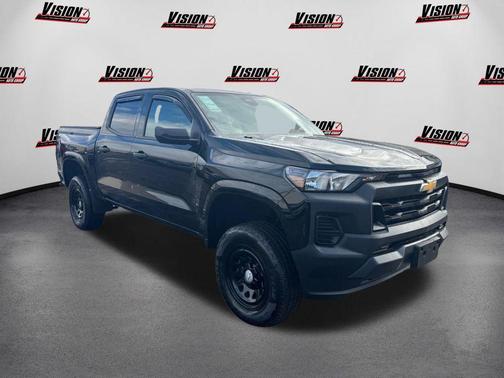 2023 Chevrolet Colorado WT
