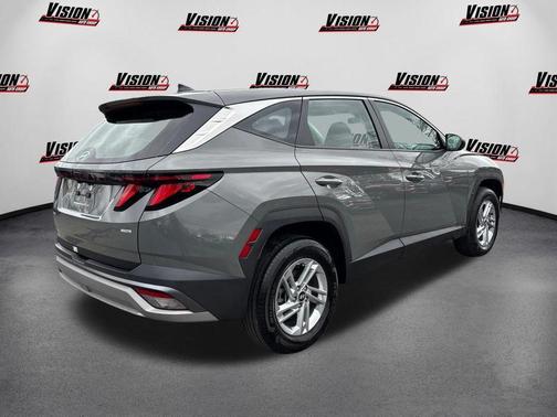Hampton Gray 2025 Hyundai TUCSON SE