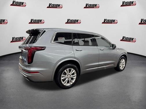 2024 Cadillac XT6 Luxury AWD