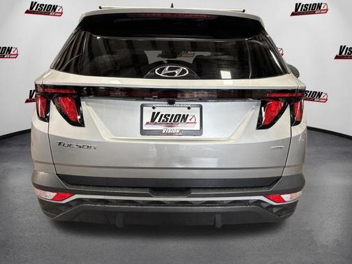 Shimmering Silver 2024 Hyundai TUCSON SEL