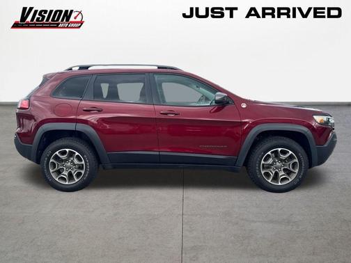 2020 Jeep Cherokee Trailhawk