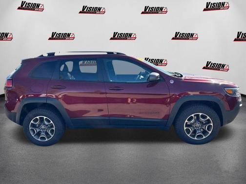 2020 Jeep Cherokee Trailhawk