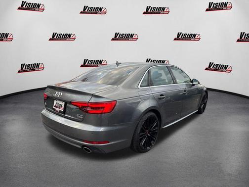 2017 Audi A4 2.0T Premium Plus