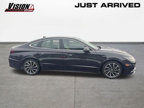 2023 Hyundai SONATA Limited