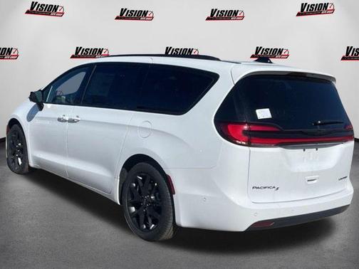 2024 Chrysler Pacifica Limited