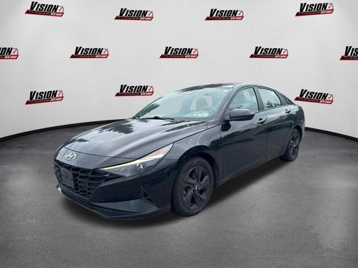 2021 Hyundai ELANTRA SEL