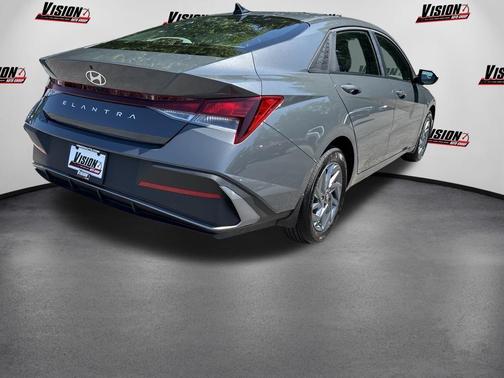 Gray 2024 Hyundai ELANTRA SEL