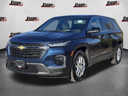 Northsky Blue Metallic 2022 Chevrolet Traverse LS