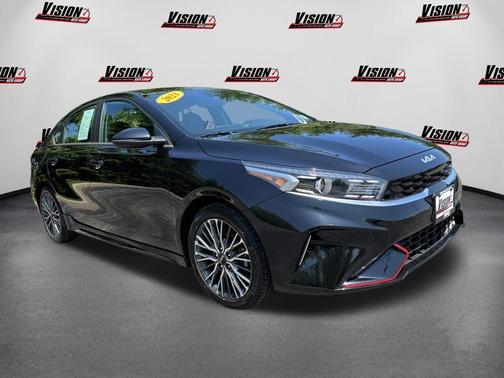 Aurora Black Pearl 2023 Kia Forte GT-Line
