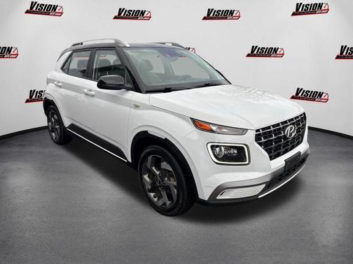 2022 Hyundai VENUE Limited