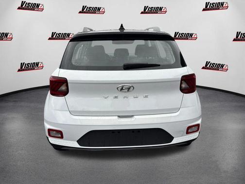 2022 Hyundai VENUE Limited