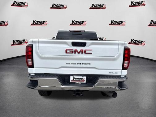 2025 GMC Sierra 2500 SLE