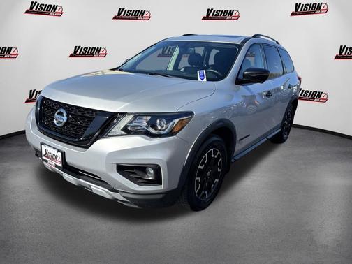 Brilliant Silver Metallic 2020 Nissan Pathfinder SL