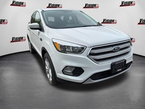 Oxford White 2019 Ford Escape SE