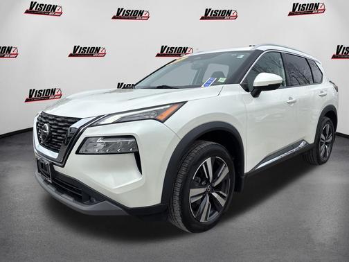 White 2021 Nissan Rogue SL