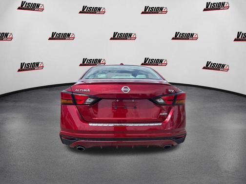 Scarlet Ember 2022 Nissan Altima 2.5 SV