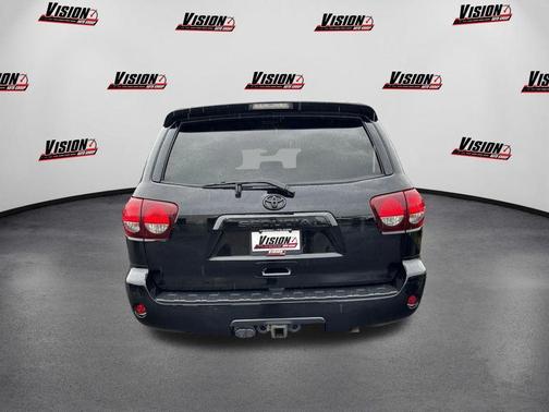 2022 Toyota Sequoia TRD Sport