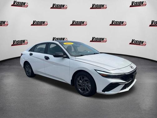 2024 Hyundai ELANTRA HEV Blue