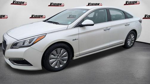 Diamond White Pearl 2016 Hyundai SONATA Hybrid SE