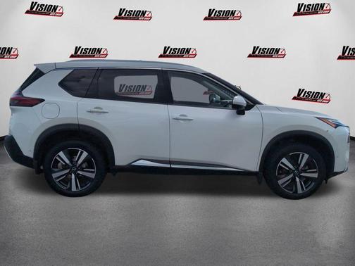 2022 Nissan Rogue Platinum