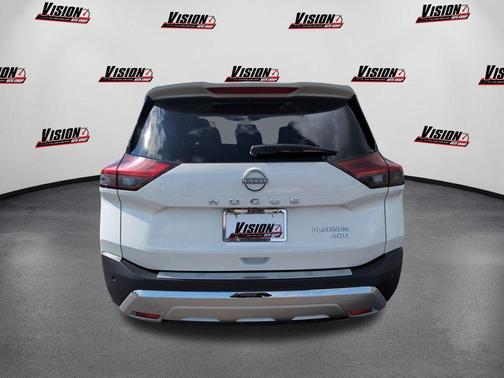 2022 Nissan Rogue Platinum